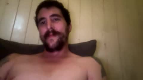Snapshot of shaggydog774112 chatting on 01/01/25, 12:21 shaggydog774112 online show from 01/01/25, 12:21