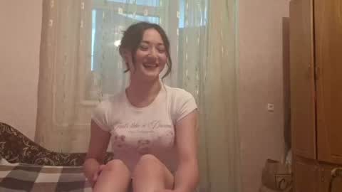Lily online show from 06/26/26, 03:27