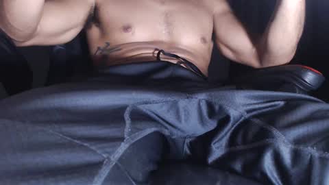 Snapshot of shamanmystic chatting on 11/01/25, 11:07 SHAMANSTR8ALPHAMASTERLORDGOD online show from 11/01/25, 11:07