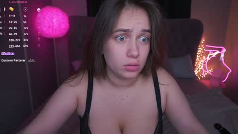 Snapshot of shame_lesss chatting on 01/24/25, 02:08 Lessi online show from 01/24/25, 02:08