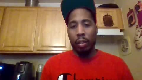 Snapshot of shameak chatting on 12/02/24, 03:47 Shameak online show from 12/02/24, 03:47