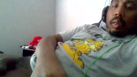 Snapshot of shameak chatting on 10/19/25, 04:29 Shameak online show from 10/19/25, 04:29