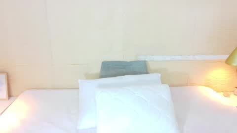 Snapshot of shamira_moore chatting on 10/20/25, 08:20 Catalina online show from 10/20/25, 08:20