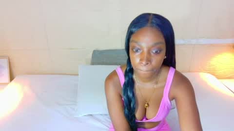 Catalina online show from 04/21/26, 06:44