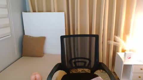 Snapshot of shanaiamiraclets chatting on 02/09/25, 10:09 miraclets online show from 02/09/25, 10:09