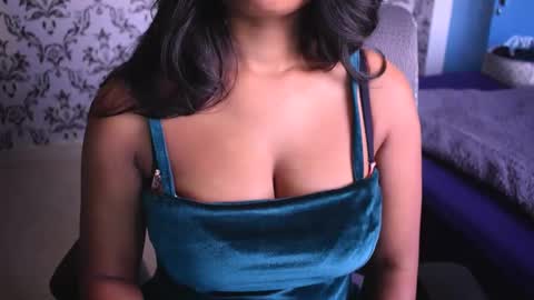 shanaya indian online show from 12/13/24, 05:05