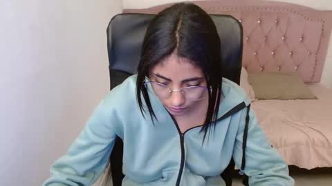 shanelle online show from 02/18/25, 09:21