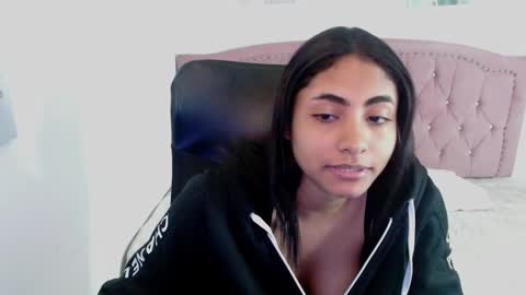 shanelle online show from 10/09/25, 03:37