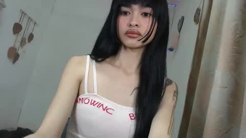 bini aiah online show from 04/22/26, 01:52