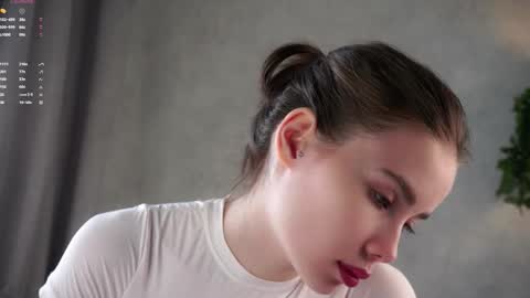 Emmy online show from 03/31/26, 01:18