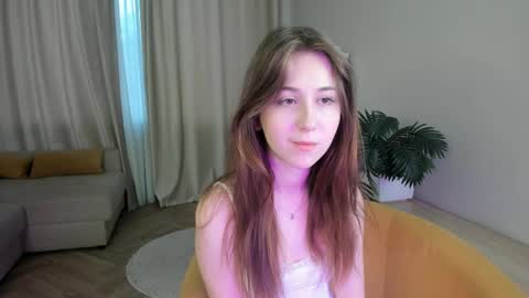 me name is Mia online show from 04/21/26, 02:51