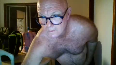 shaneo781570 online show from 03/25/26, 06:47
