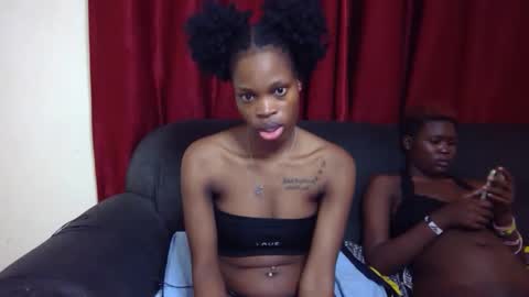 Snapshot of shania_sleigh chatting on 12/20/24, 11:26 shania_sleigh online show from 12/20/24, 11:26