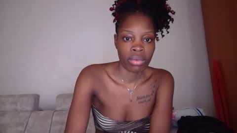 Snapshot of shania_sleigh chatting on 01/09/25, 11:58 shania_sleigh online show from 01/09/25, 11:58