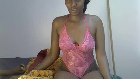 shanizz online show from 04/20/26, 08:54