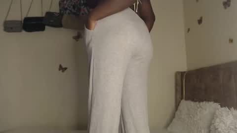 shannky  online show from 02/10/26, 02:04