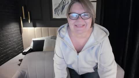 Snapshot of shannonshine chatting on 05/30/26, 07:05 Shannon online show from 05/30/26, 07:05