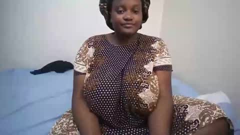 Snapshot of shanny_123 chatting on 03/04/26, 07:47 shanny_123 online show from 03/04/26, 07:47