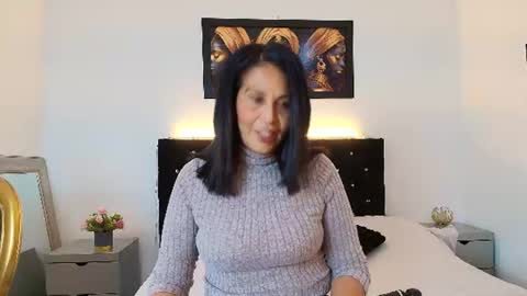  Shanon  online show from 06/10/26, 07:24