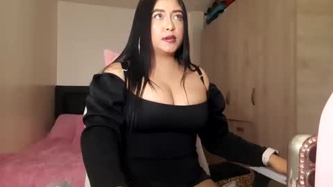 Snapshot of shanonn_diprima_ chatting on 02/08/25, 06:33 Cami Ortiz independent model online show from 02/08/25, 06:33