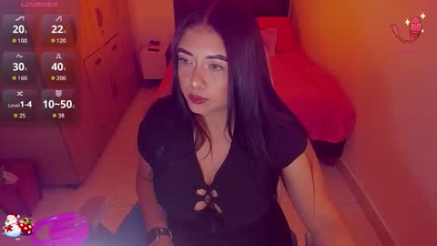 Snapshot of shanonn_diprima_ chatting on 10/23/25, 06:50 Cami Ortiz independent model online show from 10/23/25, 06:50