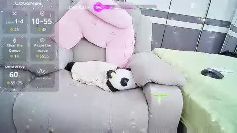 Snapshot of shanshan_cn chatting on 09/26/25, 02:04 shanshan_cn online show from 09/26/25, 02:04