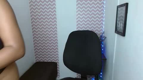 Dayana online show from 11/07/25, 06:08