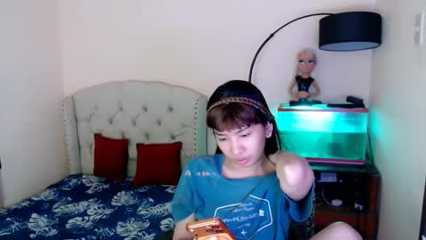 SHANTA FOX  s online show from 03/10/26, 01:38