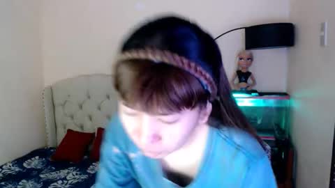 SHANTA FOX  s online show from 04/03/26, 01:20