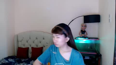 SHANTA FOX  s online show from 04/13/26, 01:11