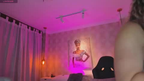 Shantal online show from 04/20/26, 11:13