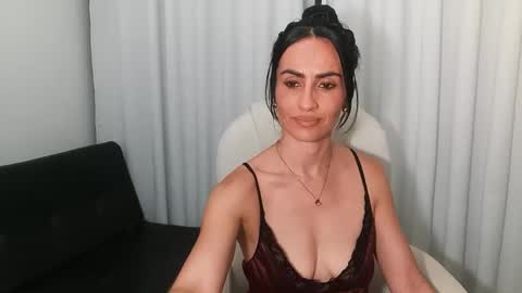 shantal online show from 02/12/25, 02:45