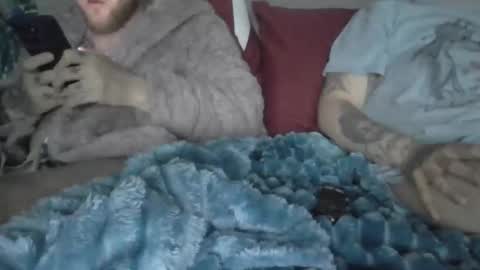 Snapshot of shanyozza chatting on 04/28/26, 10:15 naughtyfuckcouple online show from 04/28/26, 10:15