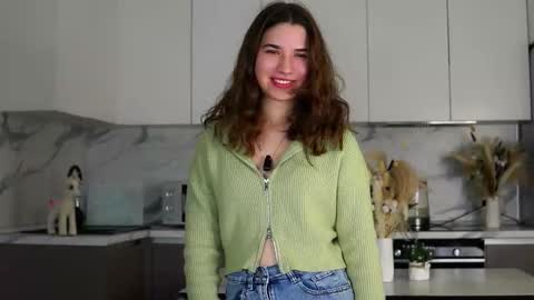Ivy online show from 10/11/25, 01:27