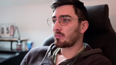 frenchy boy online show from 12/09/24, 01:02