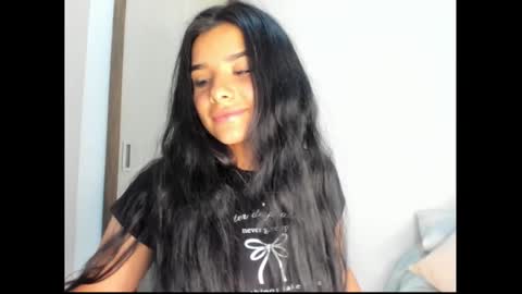 Sara online show from 03/05/25, 06:12