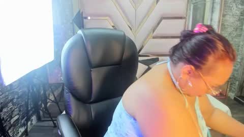 Shara Oz online show from 02/08/26, 02:59