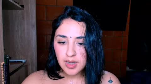 My real name is bella  Much Gust  online show from 01/06/25, 11:52