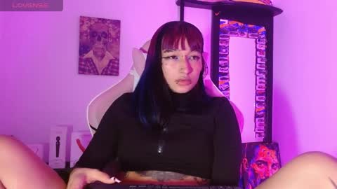 sharaross1 online show from 04/22/26, 05:54