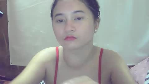 Snapshot of share_rhea chatting on 04/13/26, 02:22 Kah online show from 04/13/26, 02:22