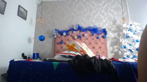Snapshot of sharick_greco chatting on 12/23/24, 05:43 SHARICK online show from 12/23/24, 05:43
