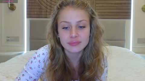 Snapshot of sharleenproject chatting on 02/17/26, 01:51 Sharleen online show from 02/17/26, 01:51