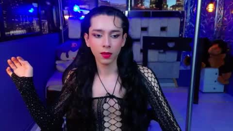 Snapshot of sharlon_ chatting on 05/22/26, 01:50 Sharlond online show from 05/22/26, 01:50