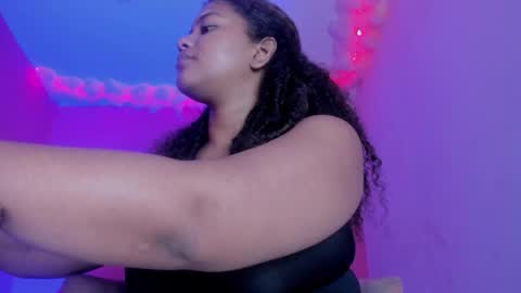 Sharlot online show from 11/05/25, 12:16