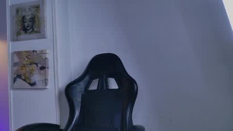 Snapshot of sharlotjones chatting on 07/04/26, 03:45 Sharlot online show from 07/04/26, 03:45