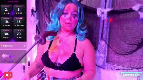 Snapshot of sharlotthe_bigass chatting on 10/10/25, 03:38 sharlotthe_bigass online show from 10/10/25, 03:38