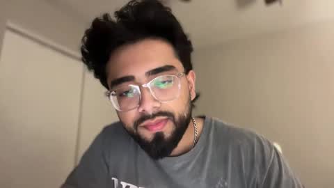 sharmaaditya7253 online show from 11/24/25, 11:15