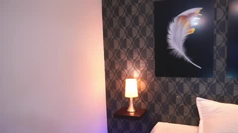 Sharom  online show from 04/13/26, 07:19