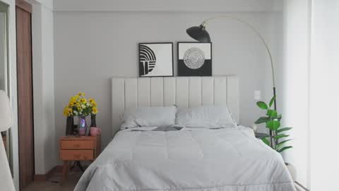 sharon baker online show from 02/04/25, 06:27