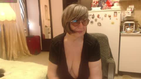 Helena online show from 04/24/26, 04:59